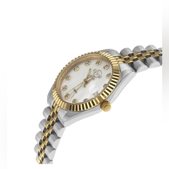 GV2 By Gevril Women's 12404 Naples Diamand White MOP Dial Two Tone Watch - Picture 3 of 8